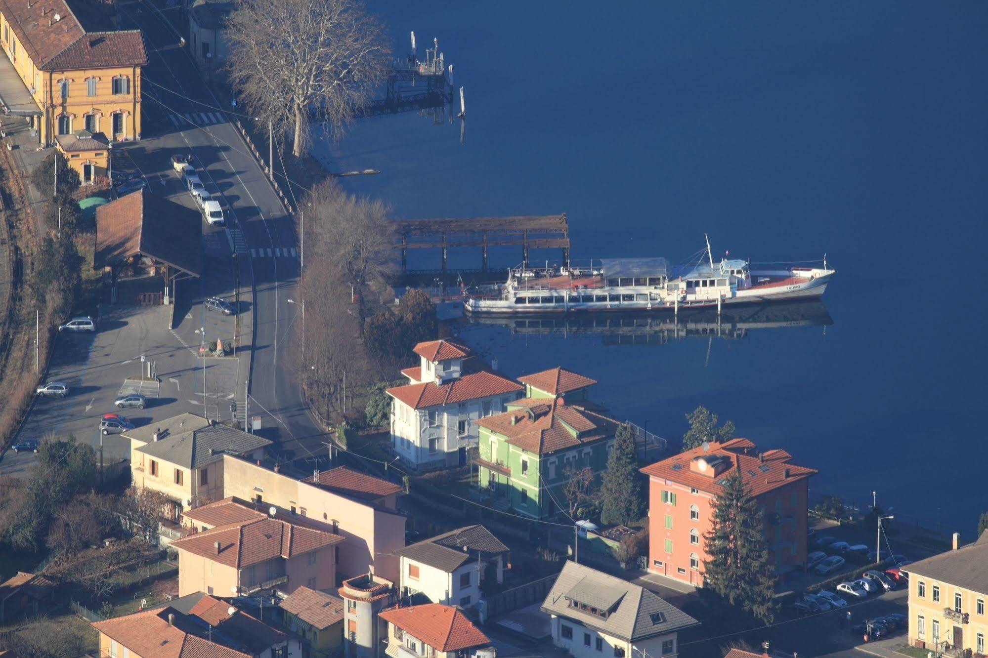 Hotel Il Canneto Porto Ceresio Extérieur photo